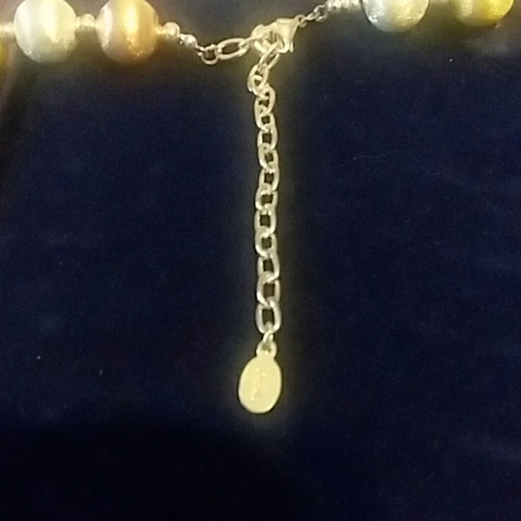 Necklace - Picture 2 of 4